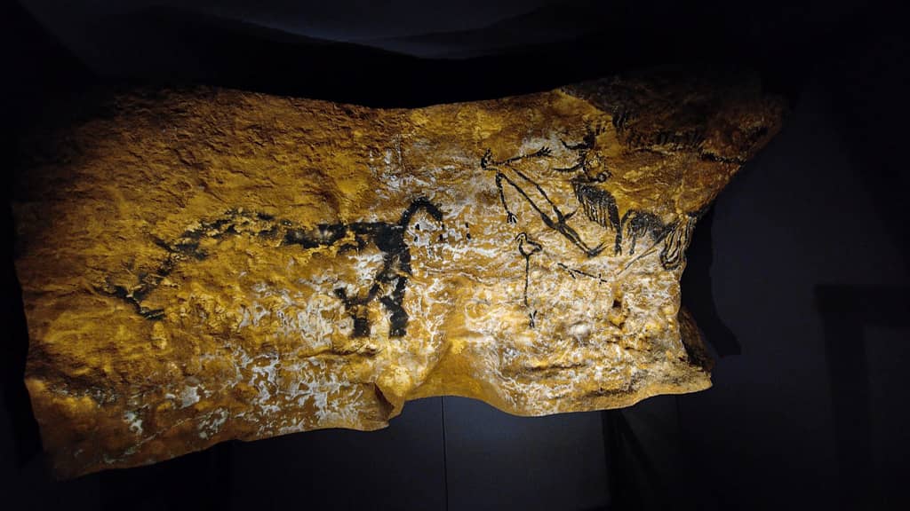 3D-Laserscanning-Prozess zur Bewahrung der prähistorischen Kunst der Höhle von Lascaux für virtuelle Erkundungen.