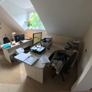 Pomieszczenie Domu Pomocy Społecznej podczas skanowania laserowego 3D